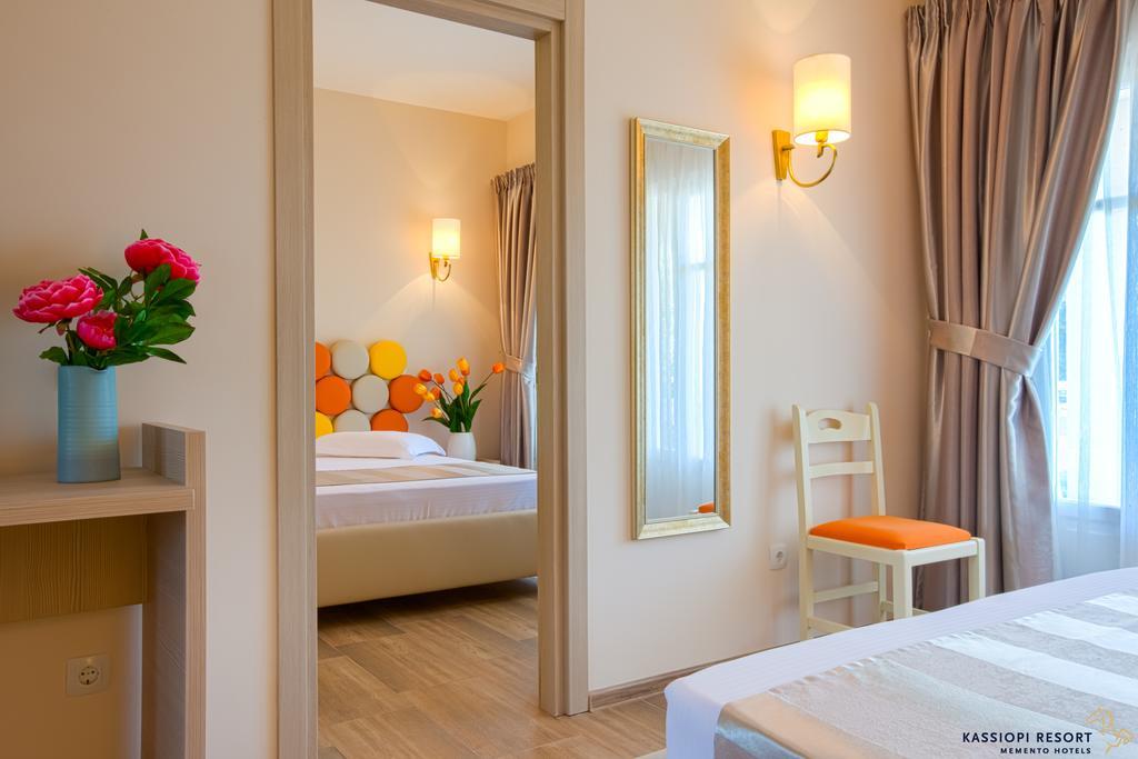 Memento Resort Kassiopi Bagian luar foto