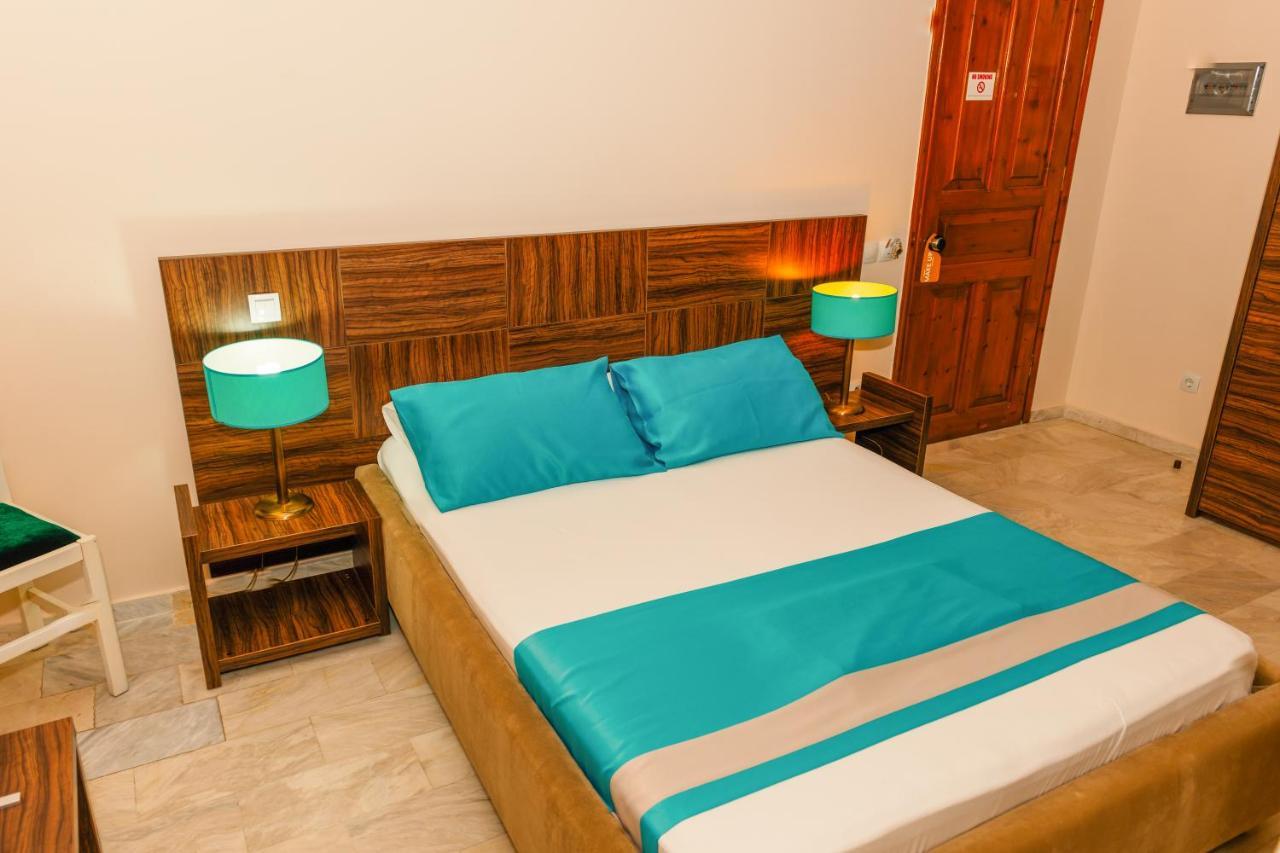 Memento Resort Kassiopi Bagian luar foto